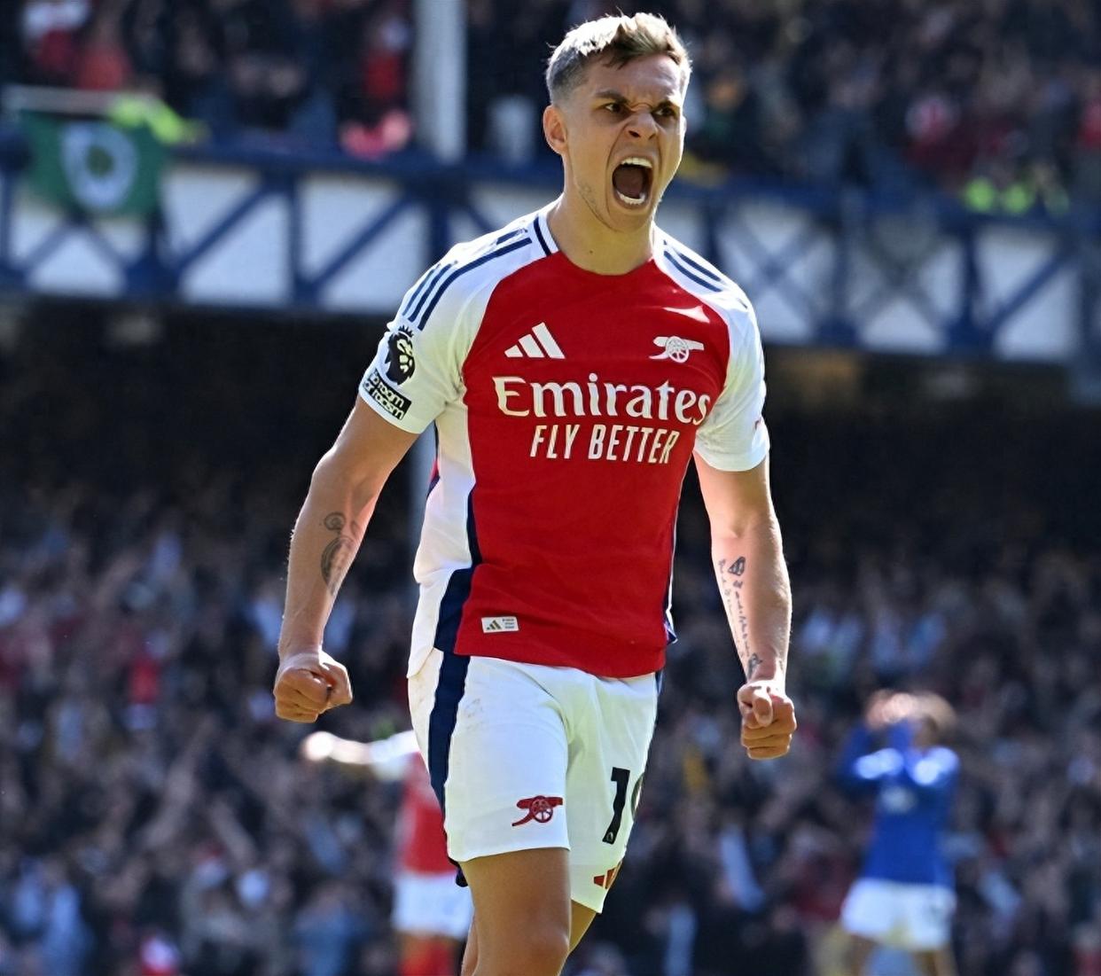 看到阿森纳就头疼？弗兰克生涯对阵阿森纳1胜2平7负，近9次交手不胜（阿森纳成弗兰克苦手：生涯仅1胜2平7负，近9次交手未尝胜绩）