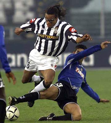 乌迪内斯vs热那亚：扎尼奥洛、卡巴瑟利首发，马利诺夫斯基、洛伦佐-科隆博出战（乌迪内斯对决热那亚：扎尼奥洛、卡巴瑟利首发，马利诺夫斯基、洛伦佐-科隆博登场）