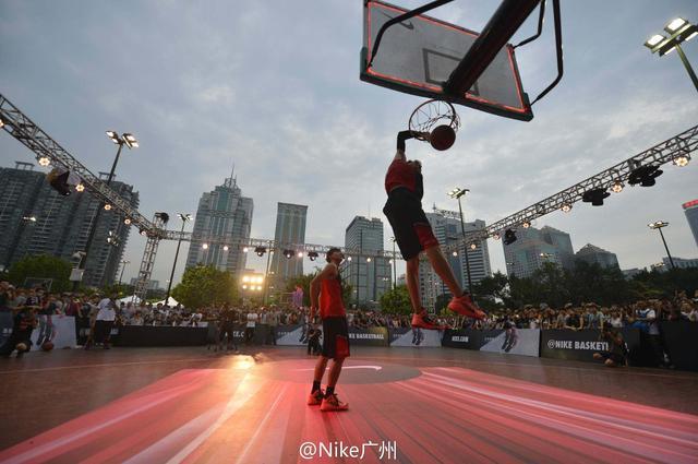 TA分析英格兰队小组赛形势：克罗地亚年龄大、加纳球员有威胁（TA解读英格兰小组前景：克罗地亚阵容老化，加纳球员具威胁）