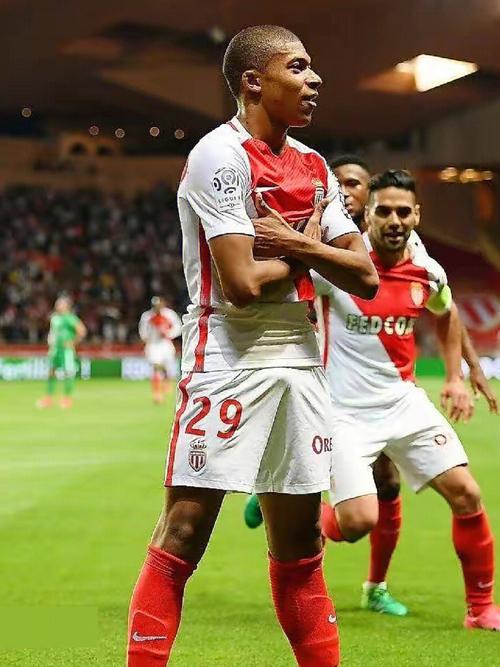 文鼎中学篮球队在宣州区第二十二届中学生篮球赛中勇创佳绩！（文鼎中学篮球队斩获宣州区第二十二届中学生篮球赛佳绩）