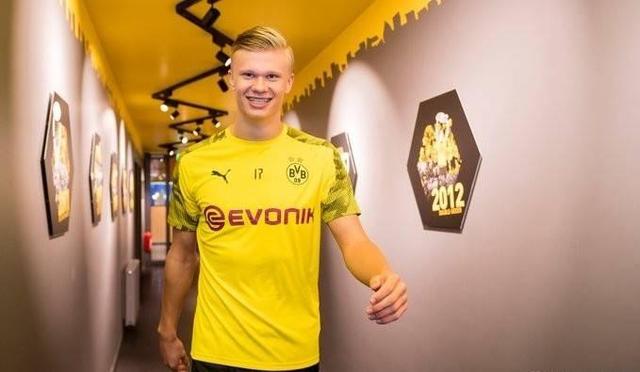 阿迪将发布多款国家队复刻球衣：德国致敬7-1，阿根廷梦回2006（阿迪达斯将推出多款国家队复刻球衣：德国致敬7比1，阿根廷重温2006）