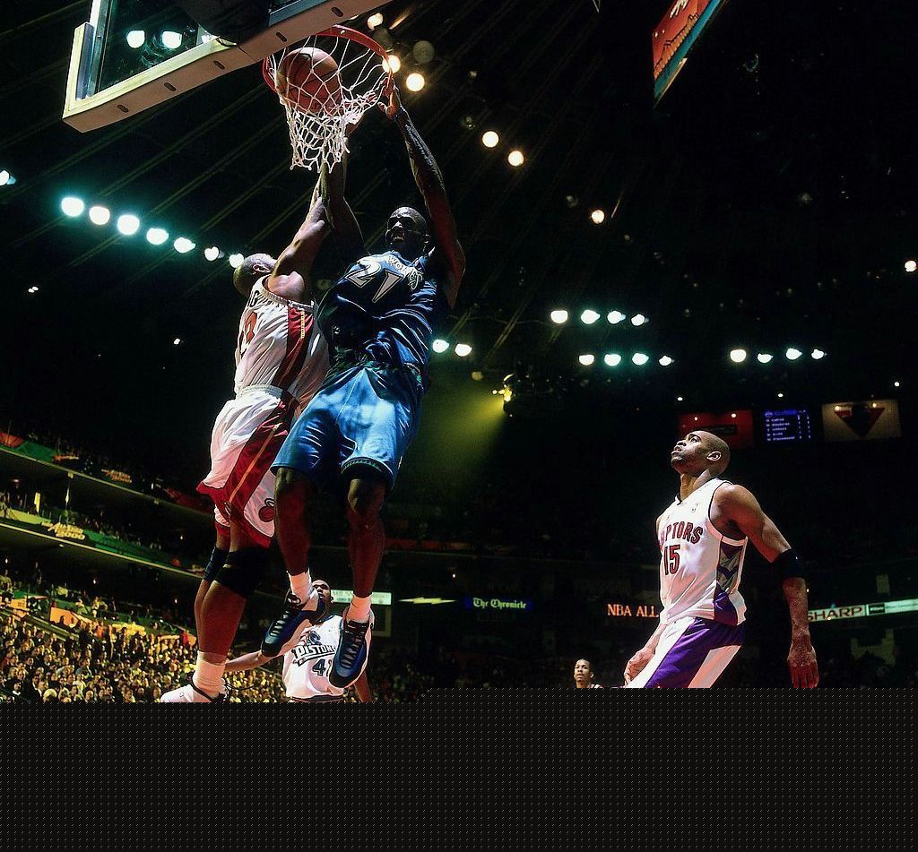 德甲战报：霍诺拉特体毛越位进球被吹，门兴0-0闷平RB莱比锡（德甲速递：霍诺拉特发丝级越位致进球无效，门兴与RB莱比锡互交白卷）