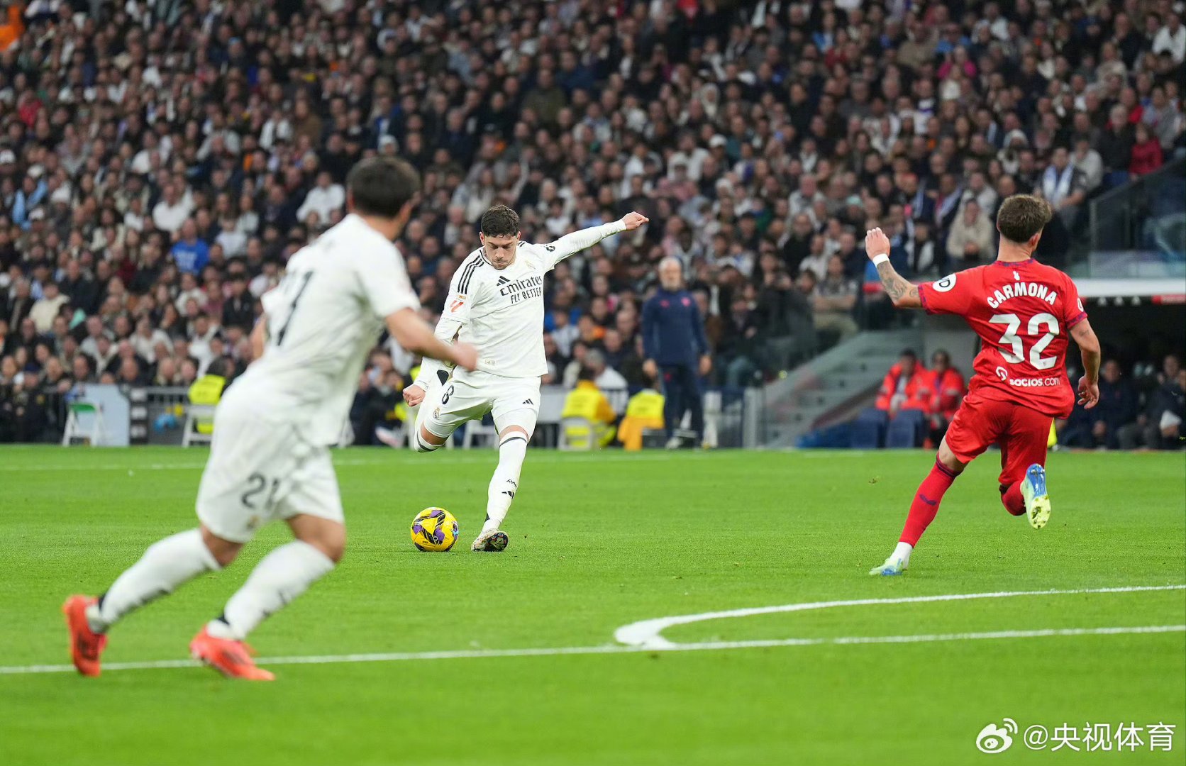 基耶萨：我不介意别人吃菠萝披萨，但我觉得它味道糟透了（基耶萨：别人吃菠萝披萨我无所谓，可我觉得它难吃极了）