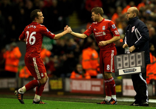 吉拉西无缘2025非洲足球先生奖，他的哥哥在社媒表达不满（吉拉西错失2025非洲足球先生，其兄在社媒发声不满）