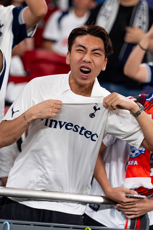 前12居然没有罗哥的名场面，按理来说哪怕硬投，凭...（TOP12竟无罗哥名场面，照理说就算硬投也该占一席）